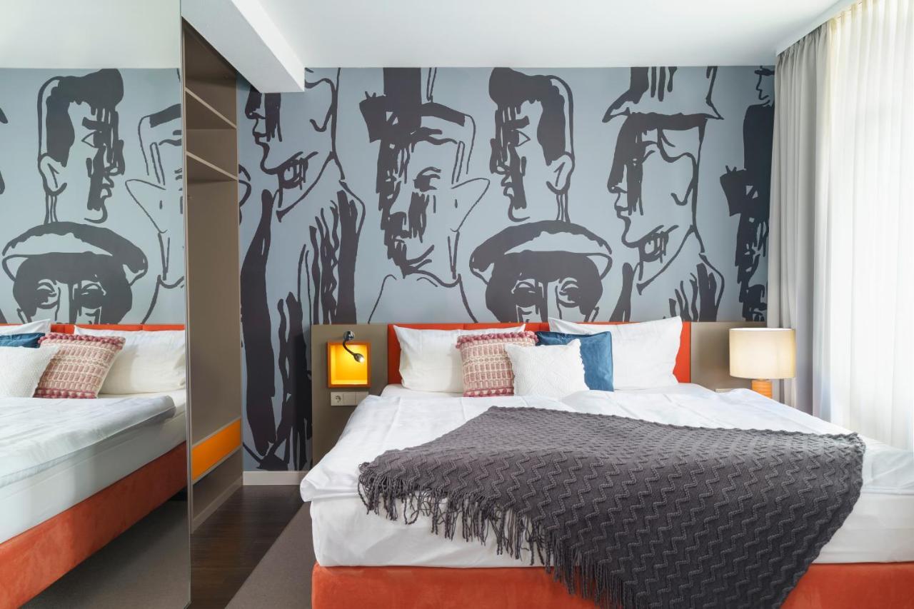Tante Alma'S Bonner Hotel Екстериор снимка